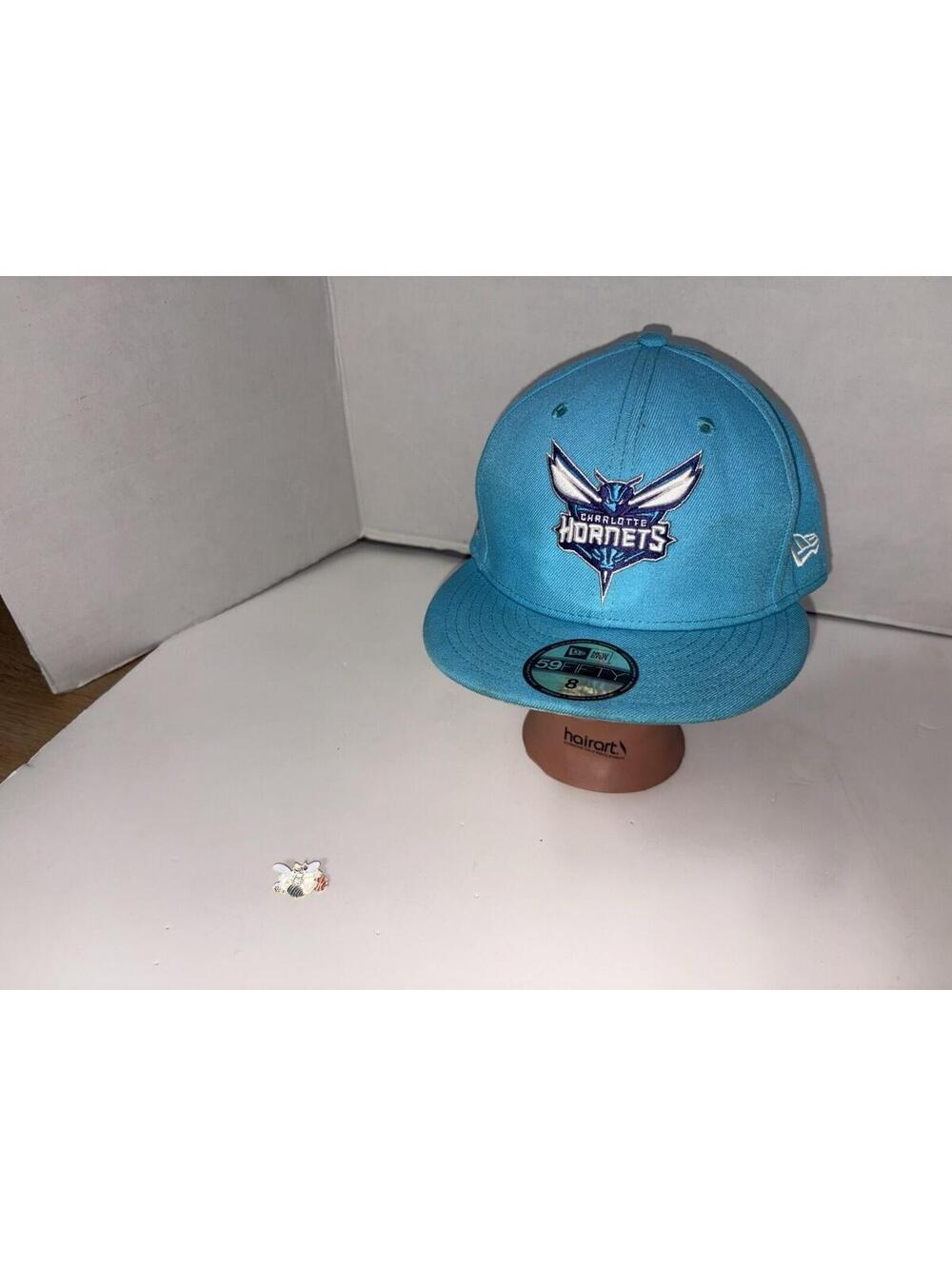 Charlotte Hornets New Era 59FIFTY Fitted Hat Size 8 Teal NBA Cap Logo Pin